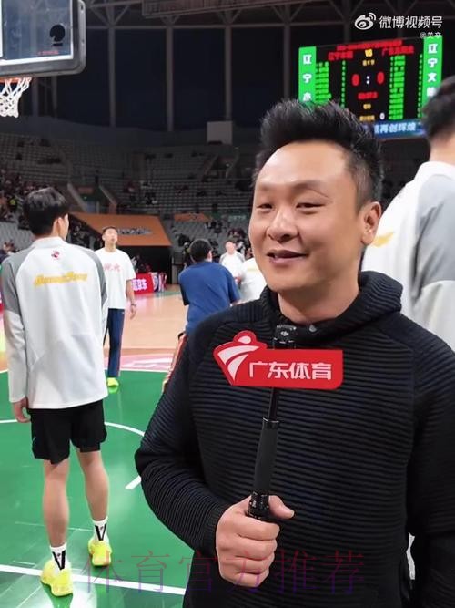 广东队记分享趣味瞬间:“人传人”系列又来了之旺出没 广东队记分享趣味瞬间:“人传人”系列又来了之旺出没