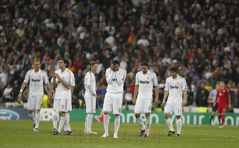 安帅现场观看皇马B队比赛 小将阿里巴斯表现抢眼 安帅现场观看皇马B队比赛 小将阿里巴斯表现抢眼